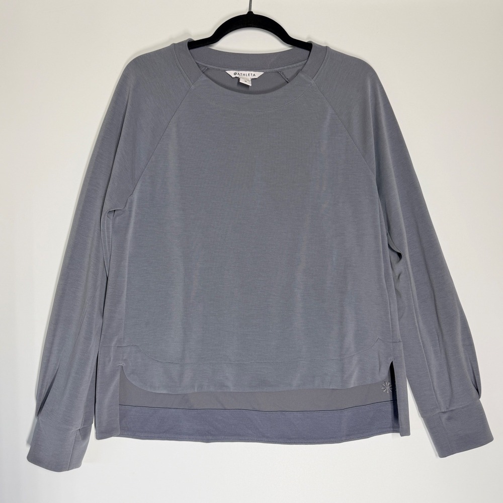 Athleta Seasoft Crewneck Sweatshirt Cosmos Grey Medium SP24 532401 - Picture 3 of 12